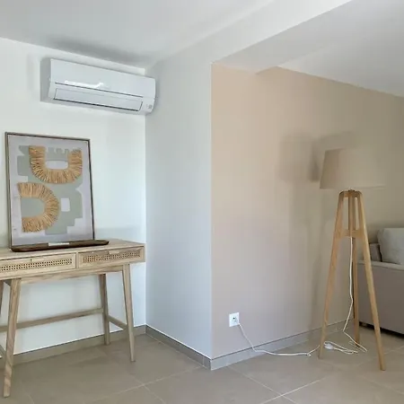 61 Boulouris Apartment