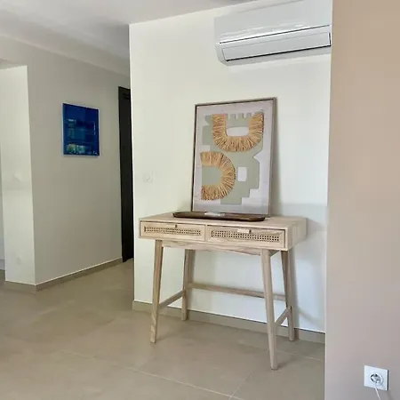 아파트 61 Boulouris